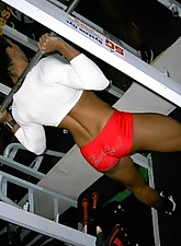 Naked Muscle Girls photo 2 of 4