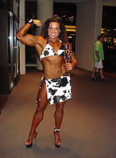 Naked Muscle Girls photo 3 of 4