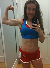 Naked Muscle Girls photo 4 of 4
