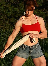 Naked Muscle Girls photo 2 of 4