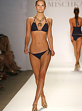 Fashion TV photo 8 of 12