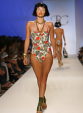 Fashion TV photo 11 of 12