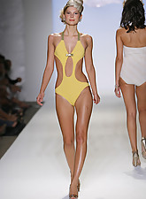 Fashion TV photo 12 of 12