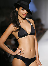 Fashion TV photo 5 of 12