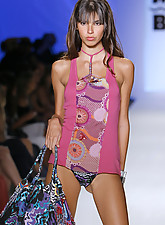 Fashion TV photo 7 of 12