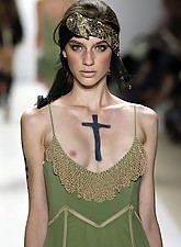 Fashion TV photo 8 of 12