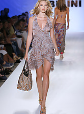 Fashion TV photo 4 of 12