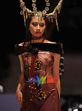 Fashion TV photo 1 of 12