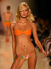 Fashion TV photo 6 of 12