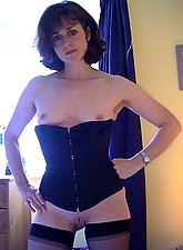 Best Amateur Mommies photo 3 of 10