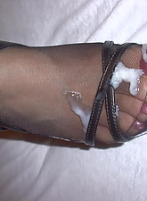 Cum on Pantyhose photo 1 of 5