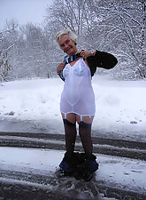 Real Mature Women photo 4 of 5