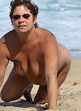 Real Mature Women photo 1 of 5