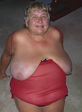 Granny Amateur photo 4 of 5