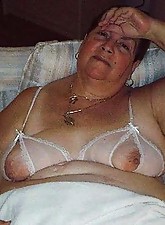 Granny Amateur photo 3 of 5