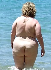 Granny Amateur photo 2 of 5