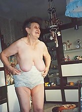 Granny Amateur photo 1 of 5