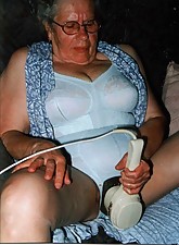 Granny Amateur photo 3 of 5
