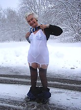 Granny Amateur photo 5 of 5