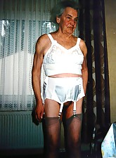 Granny Amateur photo 5 of 5