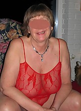 Granny Amateur photo 4 of 5