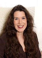 MILF Kiss photo 1 of 15