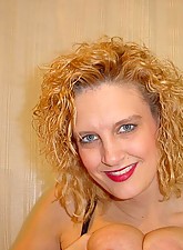 MILF Kiss photo 1 of 14