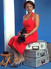 MILF Kiss photo 2 of 15