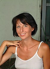 MILF Kiss photo 1 of 15