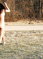 Nude Winter photo 5 of 10