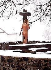 Nude Winter photo 2 of 10
