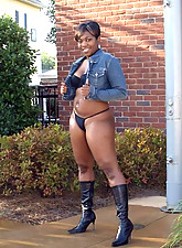 Amateur Black Porn photo 1 of 5