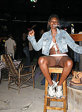 Amateur Black Porn photo 2 of 5