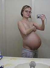 Pregnant Girlfriends photo 9 of 15