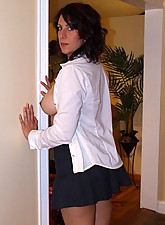 Mature Pussy Pics photo 1 of 5