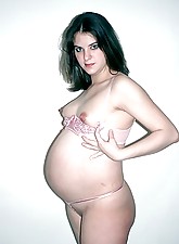 Hot Preggo Porn photo 4 of 5