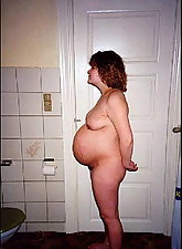 Hot Preggo Porn photo 3 of 5