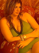 Arabic GF photo 6 of 8