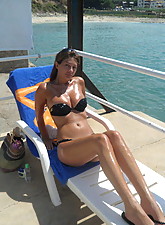 Arabic GF photo 2 of 7