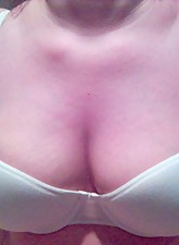 Arabic GF photo 6 of 7