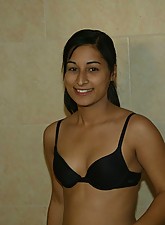 Arabic GF photo 4 of 8