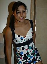 Arabic GF photo 1 of 8