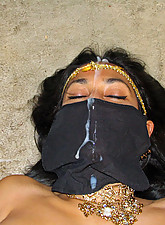 Arabic GF photo 7 of 8