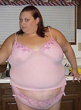 Super Sized Ladies photo 3 of 9