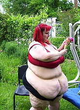 Super Sized Ladies photo 6 of 9