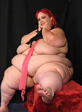 Super Sized Ladies photo 8 of 9