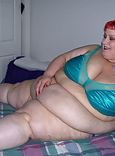 Super Sized Ladies photo 7 of 9