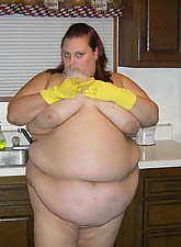 Super Sized Ladies photo 7 of 9