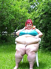 Super Sized Ladies photo 4 of 9