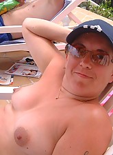 Mature Nudes photo 4 of 5